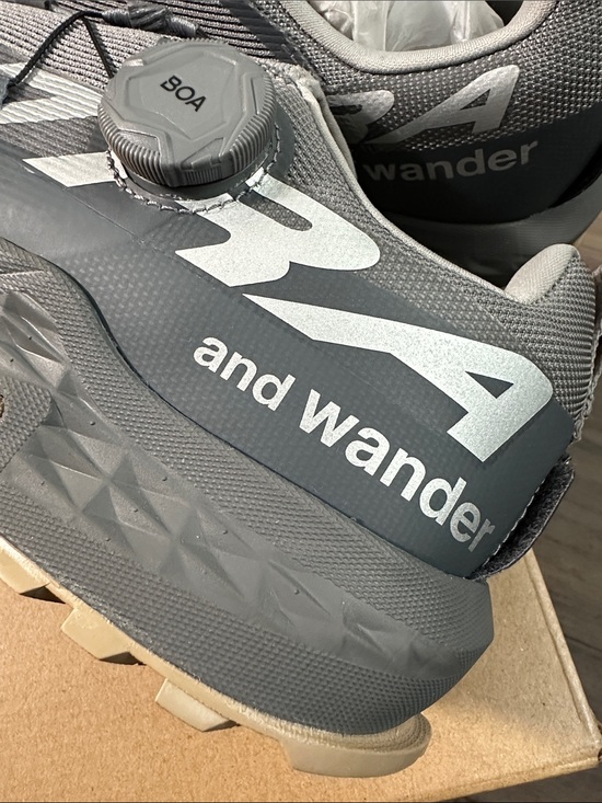 ALTRA X and wander M Timp 5 BOA - Titanium Grey - Men’s 13 main image 7